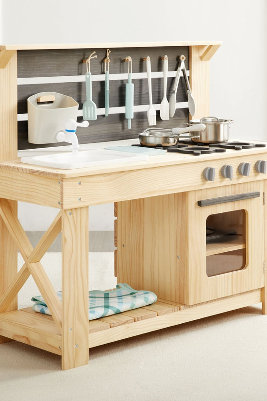 Backyard Chef Mud Kitchen