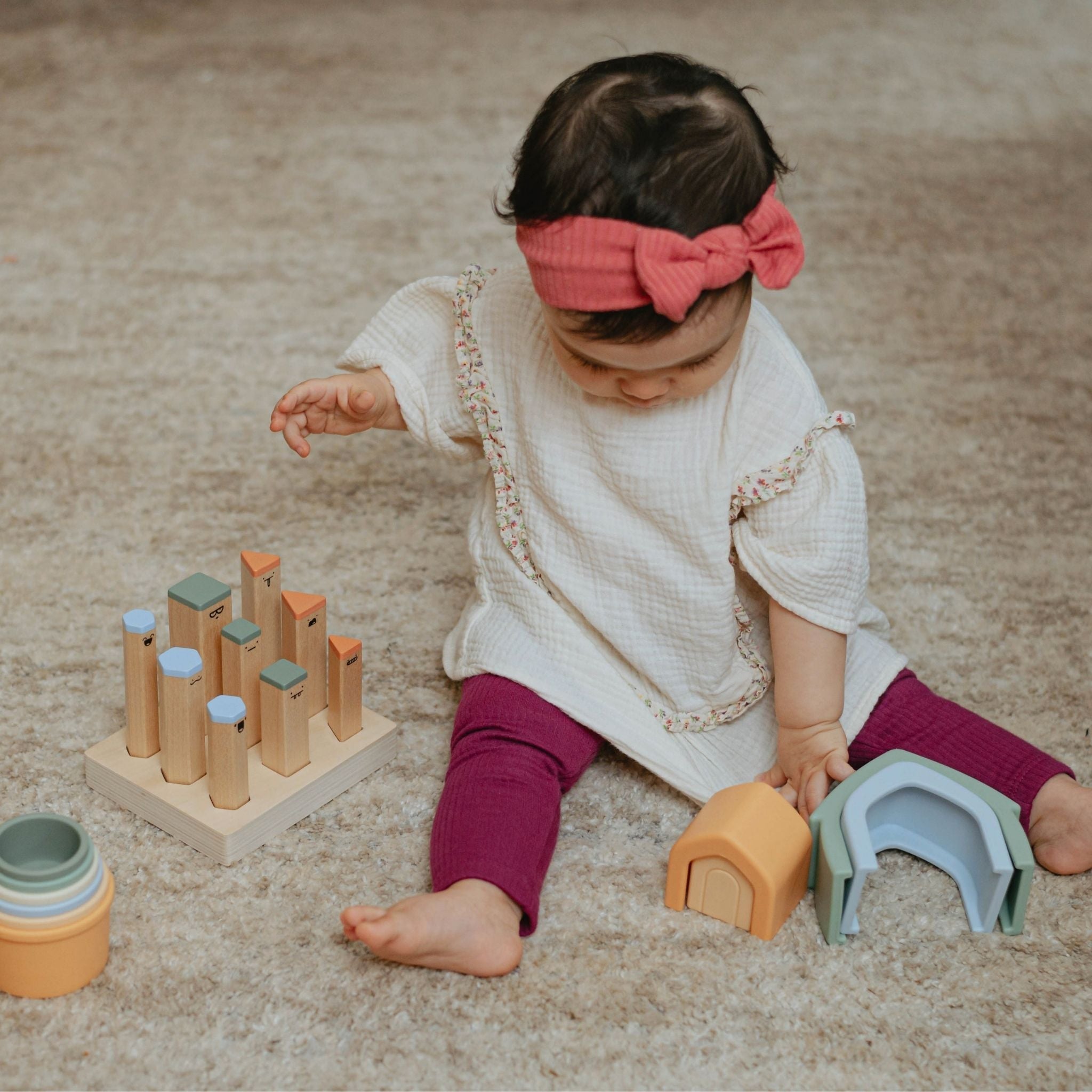 Hello Baby 9-12 Month Gift Set
